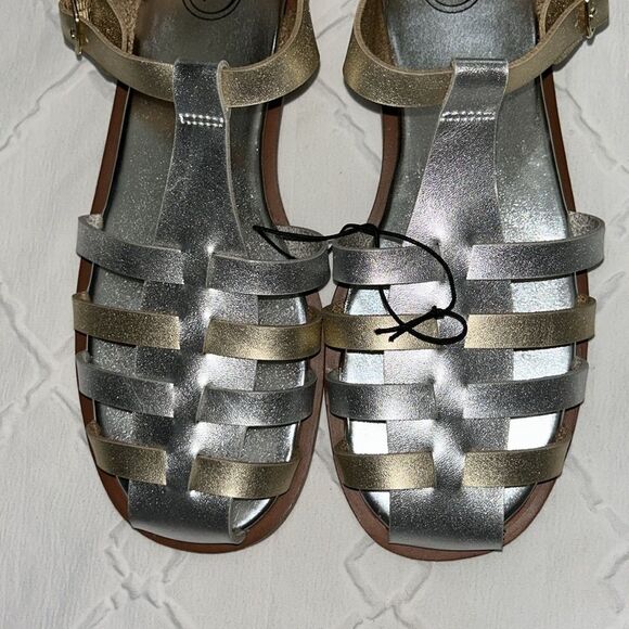 Wonder Nation Big Girls Gold-tone/Silver Fisherman Sandals(Size 6) - Picture 6 of 8